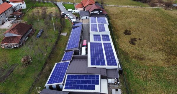 135.08 kWp - 307 x ECO LINE HJT GG BIF LCF M108 440W 182+