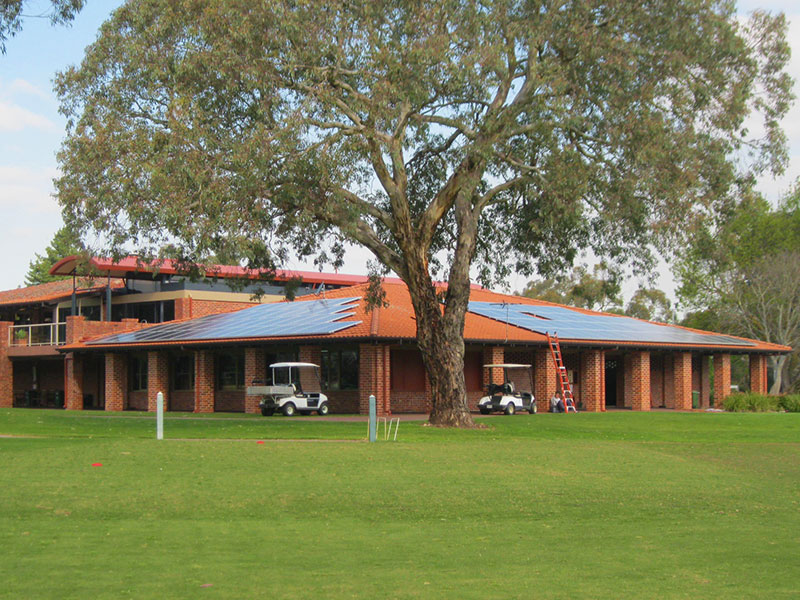 21 kWp Roof-Top PV system with Luxor Solar modules  in Blackwood (Australien)